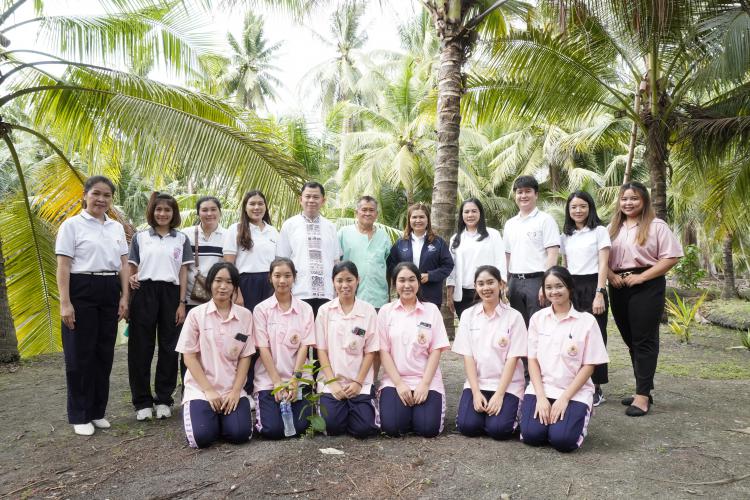 ดำเนินการขับเคลื่อนการบูรณาการแหล่งเรียนรู้ท้องถิ่น และ Soft Power กับหลักสูตรสถานศึกษา ของโรงเรียนสายธรรมจันทร์ ณ แหล่งเรียนรู้เตาตาลบังเละ อ.ดำเนินสะดวก จ.ราชบุรี